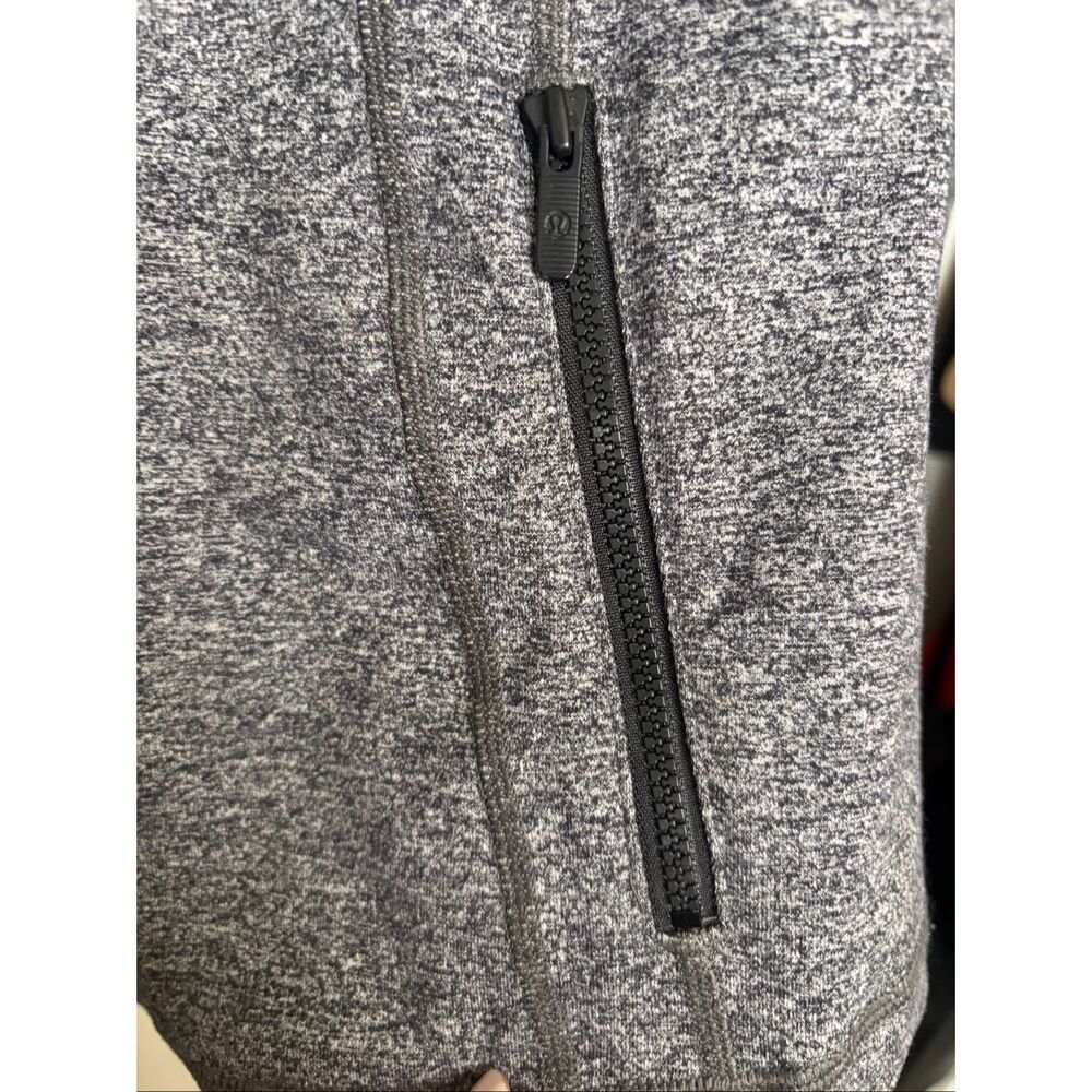 Lululemon Define Athletic Jacket - image 8